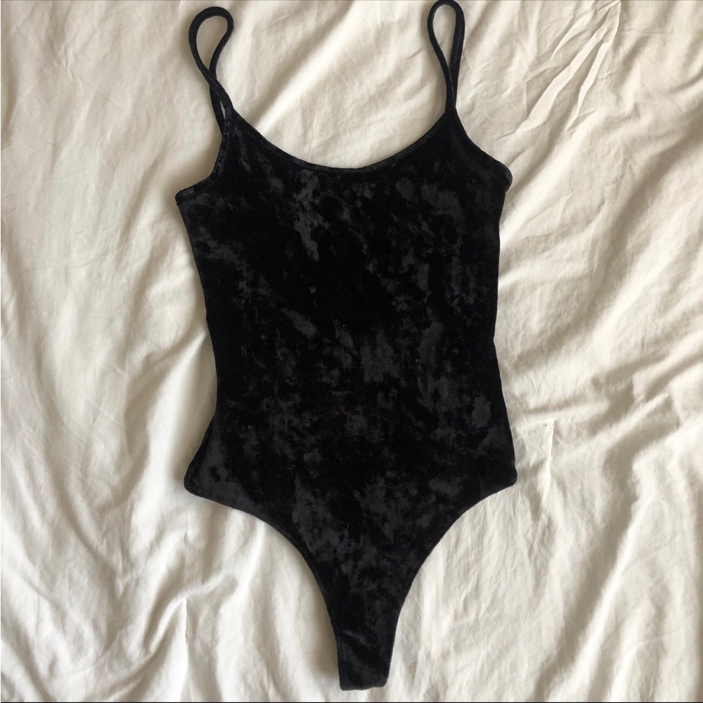 brandy melville bodysuit